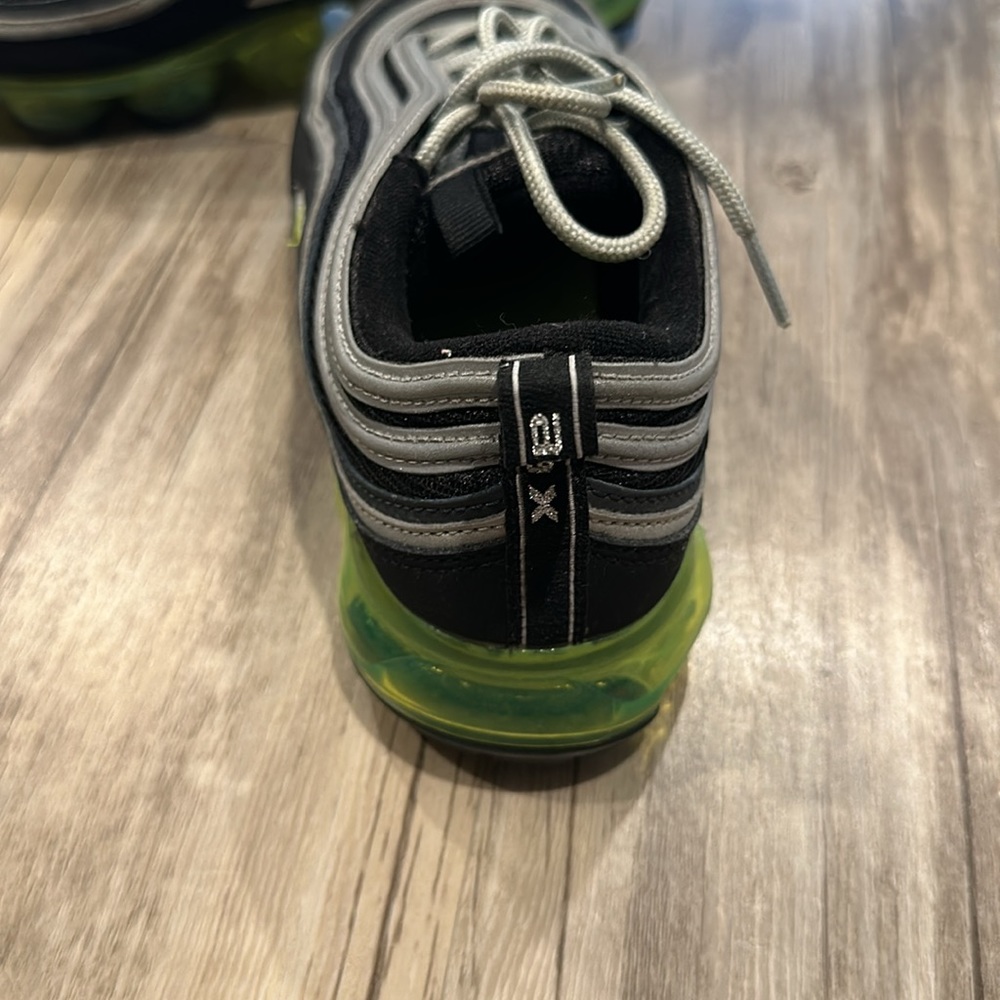2018 Nike Air Vapormax 97 ‘Neon’ - Picture 3 of 4